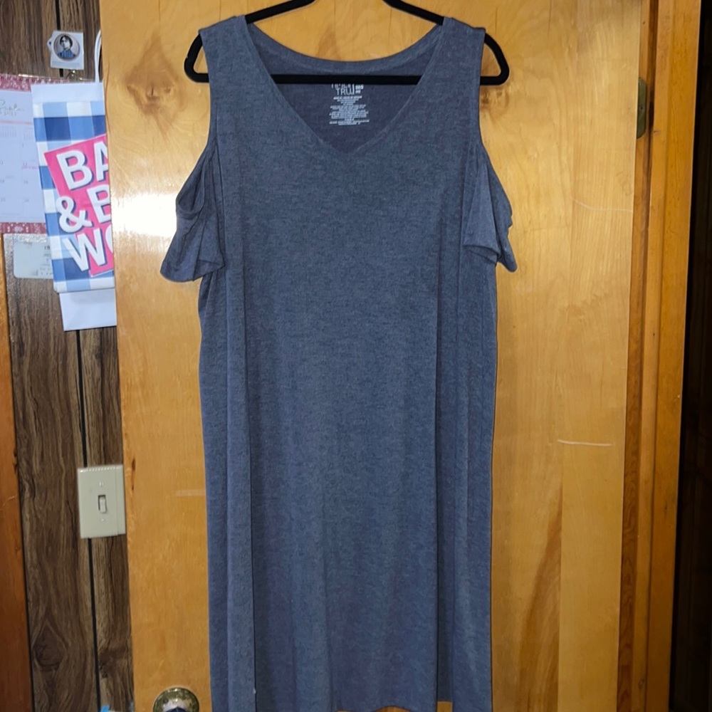 Time and Tru Dress, size 3X(22), worn once, very comfy!